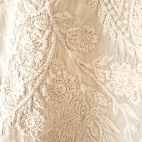 Gorgeous Boho Floral Embroidered 'Nasiba' Blouse Johnny Was - Picture 4 of 8